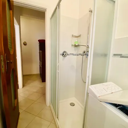 Hostdomus - La Casina Di Monica Appartement